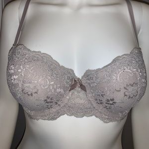 Gilligan & O’Malley lace bra